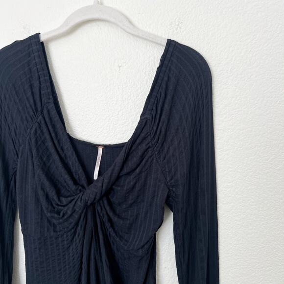 [Free People] Navy Blue Twisted Bust Open Front Slit Long Sleeve Top Sz Medium M - Picture 4 of 11